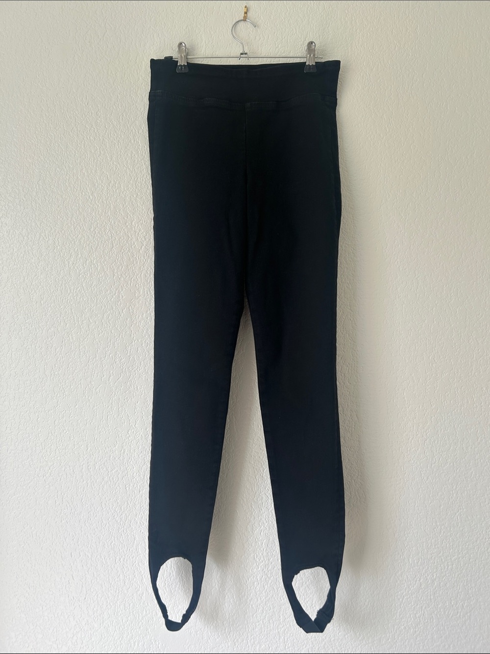 Frame Denim Black Stirrup Leggings - Slim High Waist